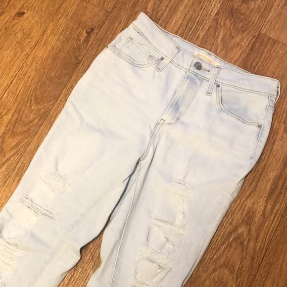 Levi’s 721 High Rise Skinny Distressed Light Wash Denim Jeans Size 28 - Picture 1 of 16